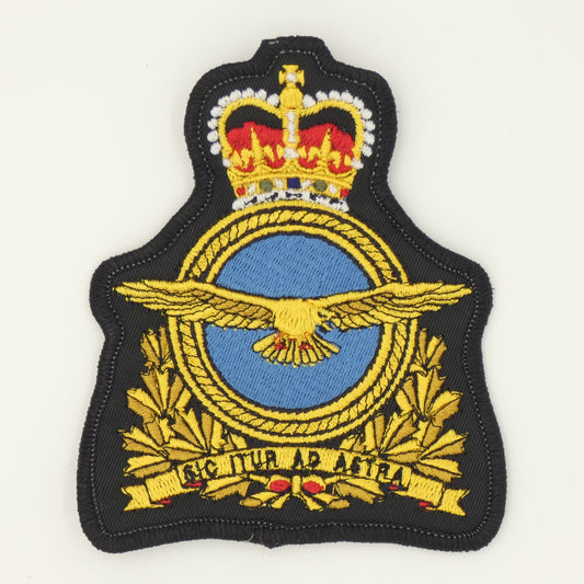 CHIEF OF AIR STAFF (RCAF) HERALDIC CREST FOR NAVAL PERSONNEL