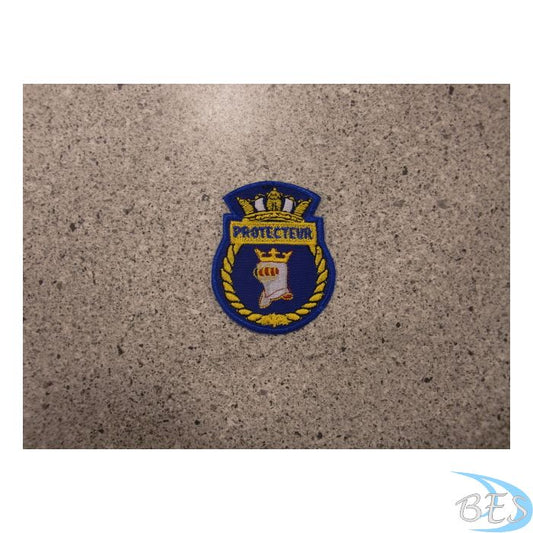 HMCS PROTECTEUR CREST