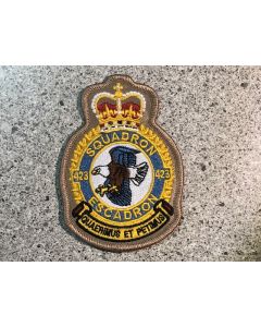 15578 150A - 423 Squadron Heraldic Coloured TAN Crest